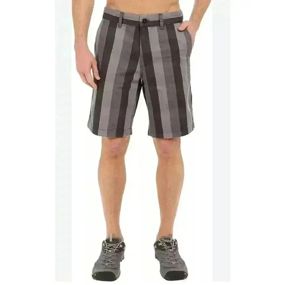 The North Face The Narrows Striped Short Men’s Size 34 Asphalt Grey - Picture 1 of 8